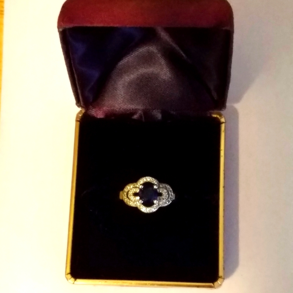 Sterling silver Ring with blue stone